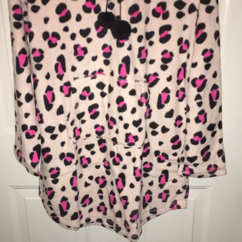 New Women’s Fleece Animal Print Hoodie Pajama Gown Size Large